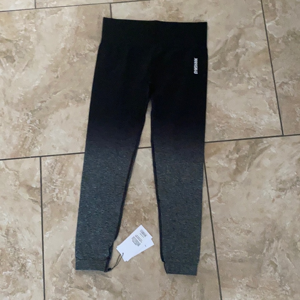 Gymshark Adapt Ombré Leggings-Black-size Large